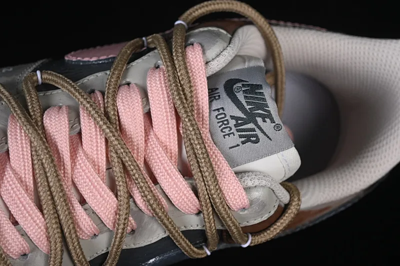 All categories Nk Air Force 1 Air Force series Nk Air Force 1 Low Air Force low-top Nike Air Force 1'07 Low "Mist Powder Diary" Hand-painted graffiti Mist powder diary Air Force 1 low-top casual sneakers CW1888-680
